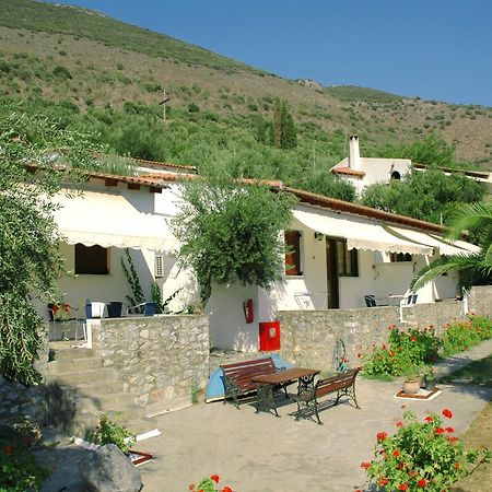 Kotronas Bay Bungalows 外观 照片